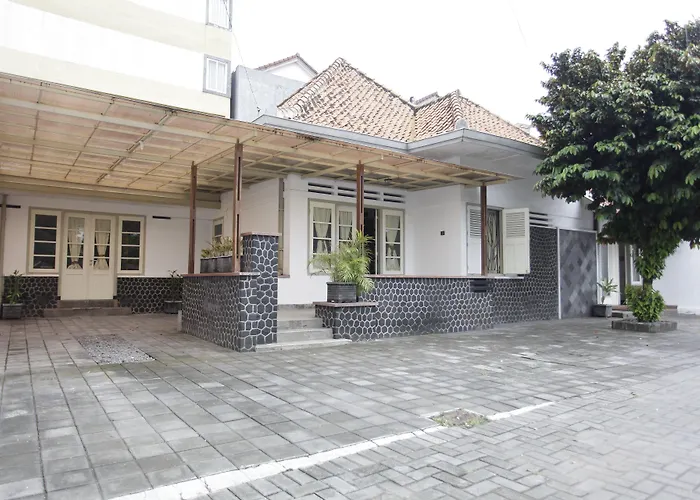 Taman Yuwono Heritage Malioboro Yogyakarta